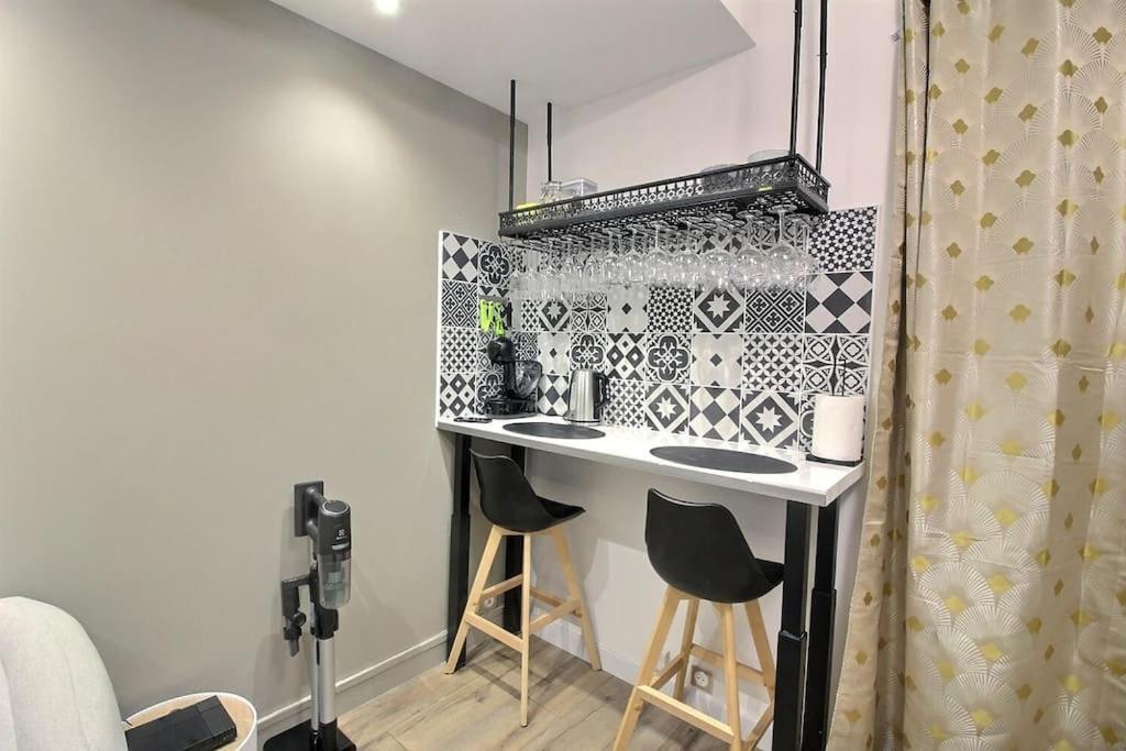 La Demeure Des 3 Colombes Apartman Bois-Colombes Kültér fotó