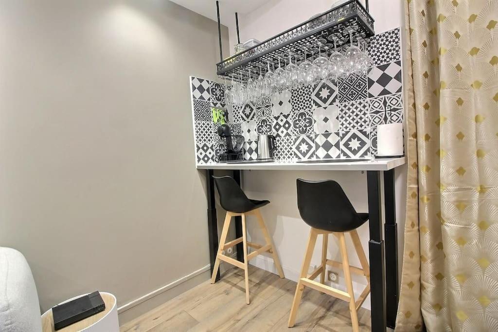 La Demeure Des 3 Colombes Apartman Bois-Colombes Kültér fotó
