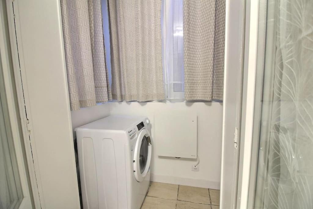 La Demeure Des 3 Colombes Apartman Bois-Colombes Kültér fotó