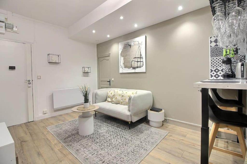 La Demeure Des 3 Colombes Apartman Bois-Colombes Kültér fotó